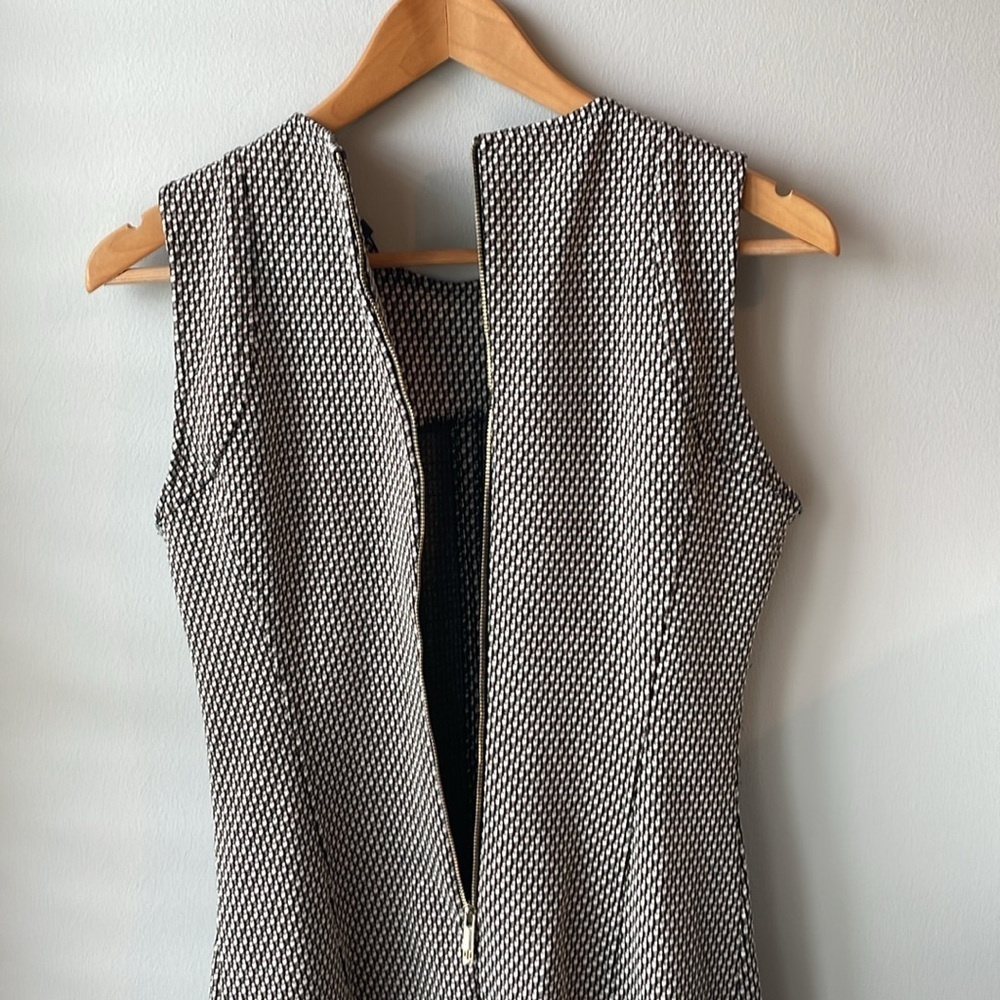 NWT Tommy Bahama Tweed Flounce Hem Sleeveless Dress - Picture 10 of 12